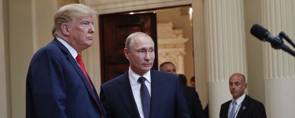 Президент РФ Владимир Путин и президент США Дональд Трамп, архивное фото - Sputnik Արմենիա