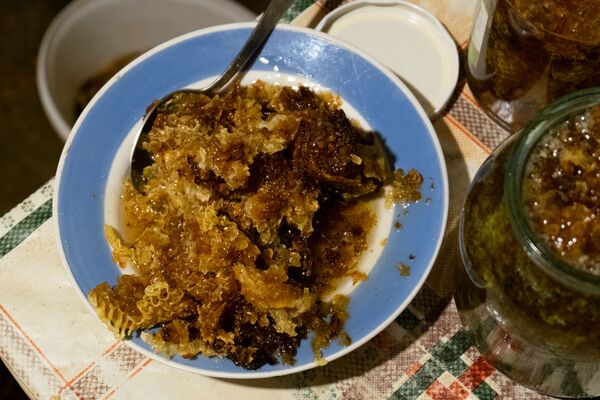 Թշնամու «ինովացիոն զենքի» և կրակոցների թիրախում․ ինչպես են ապրում Բարեկամավան գյուղում - Sputnik Արմենիա