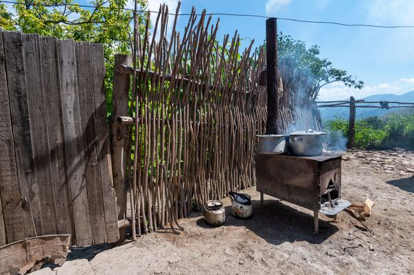 Ինչի մասին են երազում Ադրբեջանի սահմանից հեռու գտնվող տավուշյան գյուղերի բնակիչները - Sputnik Արմենիա