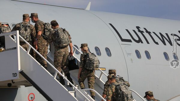 В Афганистан вылетела очередная миротворческая бригада Вооруженных сил РА (15 августа 2020). - Sputnik Армения