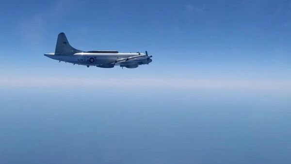 Сопровождение самолета ЕР-3Е Aries ВМС США над Черным морем - Sputnik Армения