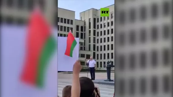 Стою перед вами на коленях - впервые в жизни. Вы этого заслужил