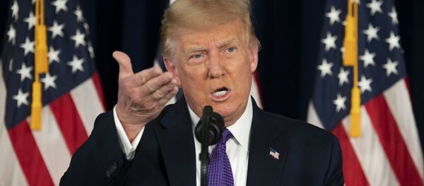 Президент США Дональд Трамп выступает на пресс-конференции в городе Бедминстер штата Нью-Джерси (15 августа 2020). - Sputnik Армения