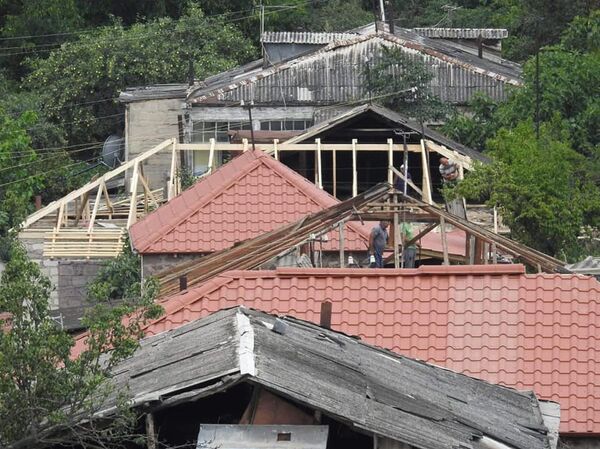 Փաշինյանը ցույց է տվել, թե ինչպես է վերականգնվում ադրբեջանական հրետանուց տուժած Այգեպարը - Sputnik Արմենիա