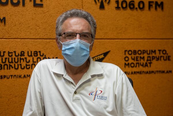 Кролики под пулями, или Как в приграничном Айгепаре не боятся открыть крупное производство - Sputnik Армения