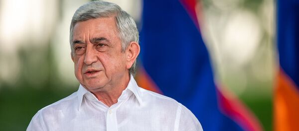 Пресс-конференция третьего президента РА Сержа Саргсяна на тему апрельской войны 2016 года (19 августа 2020). Еревaн - Sputnik Армения