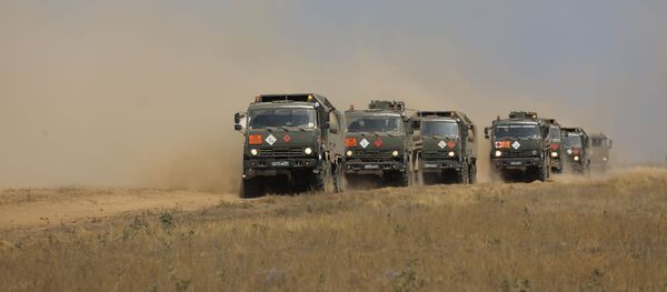 Коллективные силы ОДКБ выполнили массовую заправку боевой техники во время учений Эшелон-2020 на полигоне Капустин Яр (19 августа 2020). Астраханская область Коллективные силы ОДКБ выполнили массовую заправку боевой техники во время учений Эшелон-2020 на полигоне Капустин Яр (19 августа 2020). Астраханская область - Sputnik Արմենիա