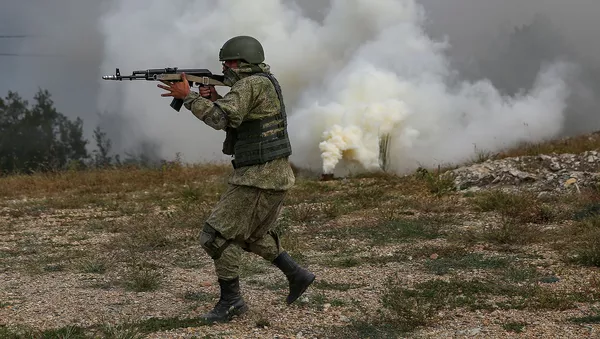 Военнослужащие воздушно-десантных войск на учениях по военно-политической работе на полигоне Раевский (20 августа 2020). Новороссийск - Sputnik Армения