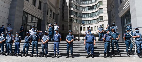 Акция протеста против министра образования, науки, культуры и спорта (24 августа 2020). Еревaн Акция протеста против министра образования, науки, культуры и спорта (24 августа 2020). Еревaн - Sputnik Արմենիա