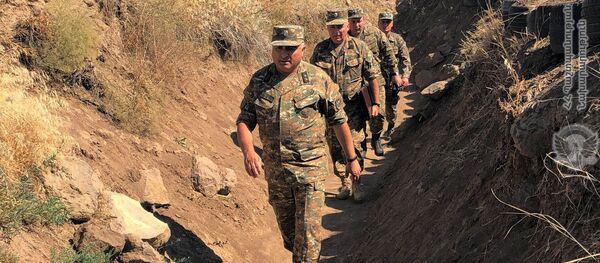 Замначальника Генштаба ВС РА Андраник Макарян посетил одну из воинских частей (22 августа 2020). Армения Замначальника Генштаба ВС РА Андраник Макарян посетил одну из воинских частей (22 августа 2020). Армения - Sputnik Արմենիա