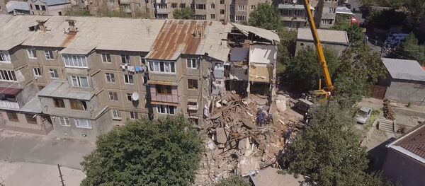 Երևանի Քանաքեռ–Զեյթուն վարչական շրջանում տեղի ունեցած պայթյունն ու փլուզումը Երևանի Քանաքեռ–Զեյթուն վարչական շրջանում տեղի ունեցած պայթյունն ու փլուզումը - Sputnik Արմենիա
