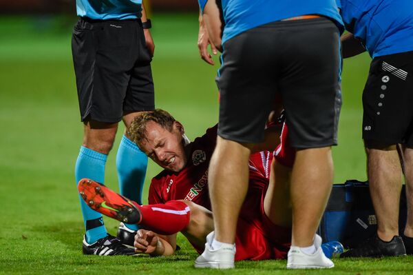 Армянский Алашкерт проиграл в футбольной битве с македонской Реновой - Sputnik Армения