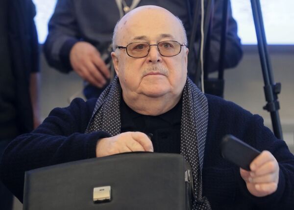 Недвижимость, крутой  Lexus, дача: Хазанов стал самым богатым худруком театра в Москве - Sputnik Армения