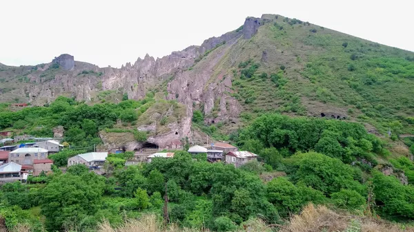 Панорама Гориса - вид на пещерный город - Sputnik Армения