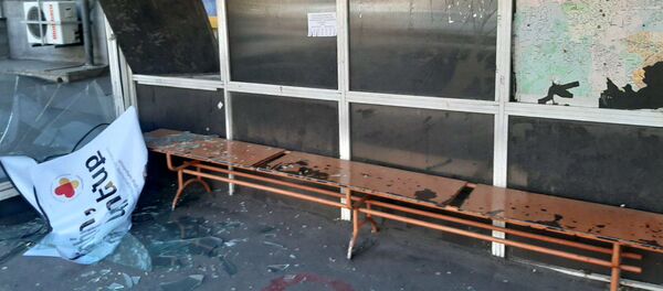В административном районе Малатия-Себастия разбито 5 автобусных остановок (30 августа 2020). Еревaн - Sputnik Արմենիա