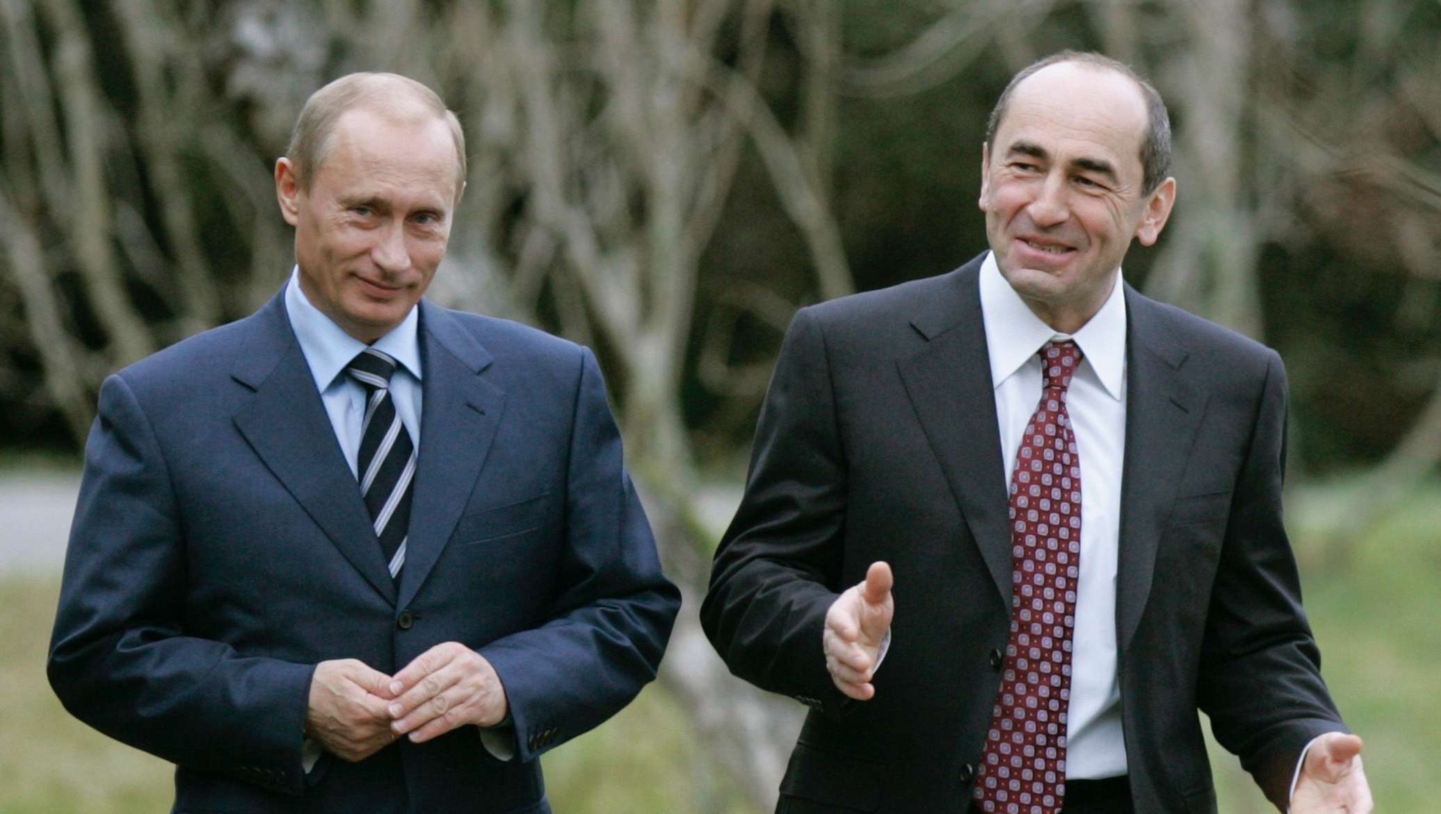 Владимир Путин пожелал стойкости Роберту Кочаряну