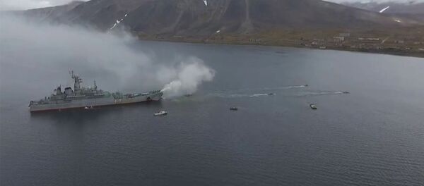 Морпехи Тихоокеанского флота десантировались на Чукотке в рамках учений «Океанский щит» Морпехи Тихоокеанского флота десантировались на Чукотке в рамках учений «Океанский щит» - Sputnik Армения