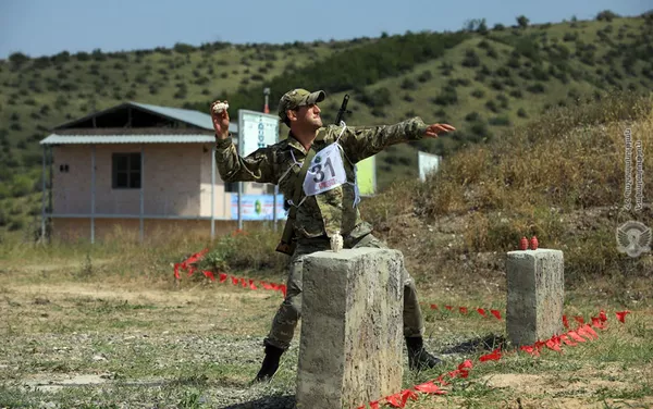 Военное соревнование «Атлет», проводимое в Республике Армения в рамках соревнований «Борец за мир» (31 августа 2020). - Sputnik Армения