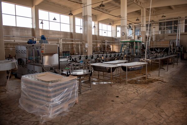 Ад после утреннего кофе: известны новые подробности взрыва и пожара в Прошянском заводе - Sputnik Армения