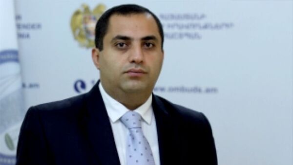 Начальник управления уголовно-правовой защиты в аппарате омбудсмена РА Арам Минасян - Sputnik Արմենիա