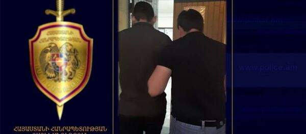 Կանգառների տաղավարների ապակիները կոտրած անձին ոստիկանները բերման են ենթարկել Կանգառների տաղավարների ապակիները կոտրած անձին ոստիկանները բերման են ենթարկել - Sputnik Արմենիա