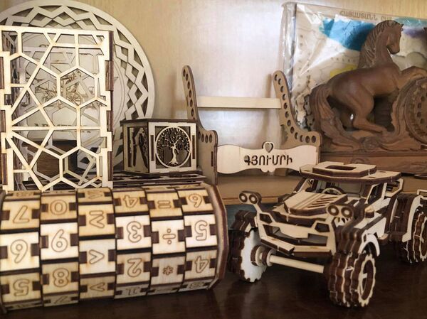 Եռաչափ և 2D. գյումրեցի երիտասարդը էկոլոգիապես մաքուր, անվտանգ և հետաքրքիր խաղեր է ստեղծում - Sputnik Արմենիա