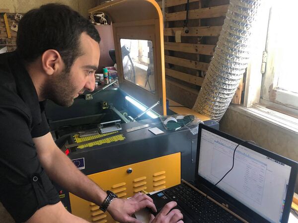 Եռաչափ և 2D. գյումրեցի երիտասարդը էկոլոգիապես մաքուր, անվտանգ և հետաքրքիր խաղեր է ստեղծում - Sputnik Արմենիա