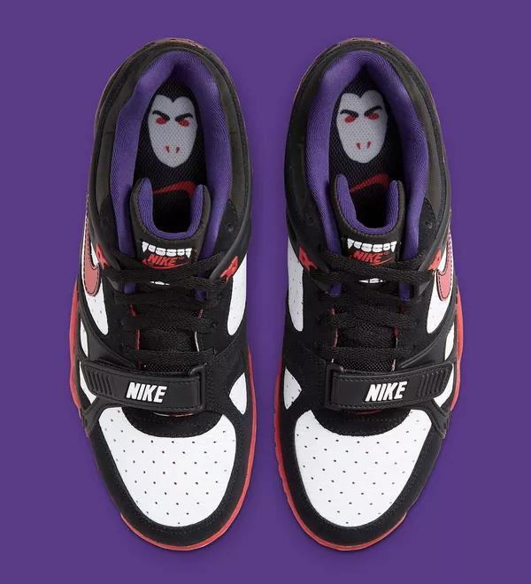 Nike и Дракула: теперь вместе Nike и Дракула: теперь вместе - Sputnik Армения