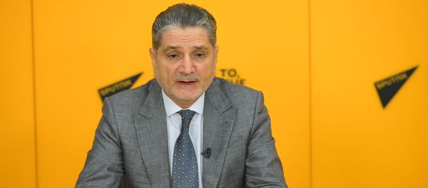 заместитель председателя правления ЕАБР Тигран Саркисян во время онлайн-видеомоста Москва – Бишкек – Ереван – Минск – Нур-Султан (4 сентября 2020). - Sputnik Արմենիա