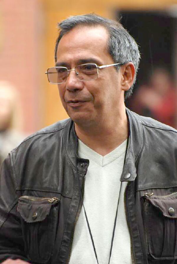 Покорил Москву и COVID: профессор Георгий Мелконян живет в России, не забывая Армению - Sputnik Армения