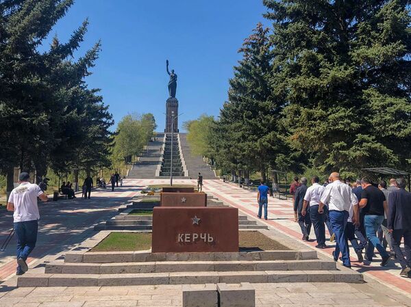 Հաջորդ տարի տեղը հանելու ենք. ինչպես Գյումրին նշեց իր տոնը Հաջորդ տարի տեղը հանելու ենք. ինչպես Գյումրին նշեց իր տոնը - Sputnik Արմենիա