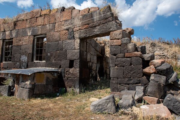 Накануне потопа, или Почему в армянском селе Джрадзор случился брачный бум - Sputnik Армения