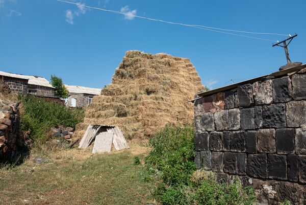 Накануне потопа, или Почему в армянском селе Джрадзор случился брачный бум - Sputnik Армения