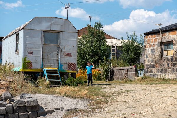Накануне потопа, или Почему в армянском селе Джрадзор случился брачный бум - Sputnik Армения