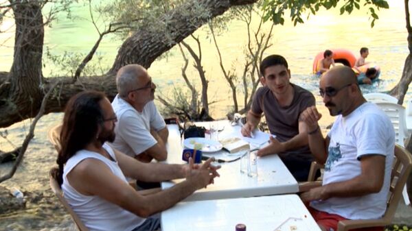 «Քիչ մե գիդինք հայերեն»․ ժամանակակից Թուրքիայի կենտրոնում թաքնված հայերի ուրույն աշխարհը «Քիչ մե գիդինք հայերեն»․ ժամանակակից Թուրքիայի կենտրոնում թաքնված հայերի ուրույն աշխարհը - Sputnik Արմենիա