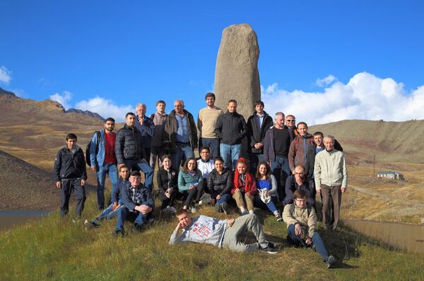 Как радиоактивный газ поднимается в небо: Армянские физики первыми описали путь радона - Sputnik Армения