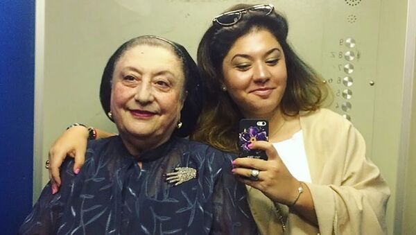 ﻿﻿Армянская бабушка стала звездой Instagram  - Sputnik Армения