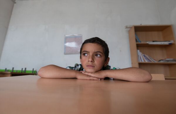 Երբ դասընկեր ունենալը երազանք է. Շաղիկում ուսումնական տարին մեկ աշակերտով կսկսեն Երբ դասընկեր ունենալը երազանք է. Շաղիկում ուսումնական տարին մեկ աշակերտով կսկսեն - Sputnik Արմենիա