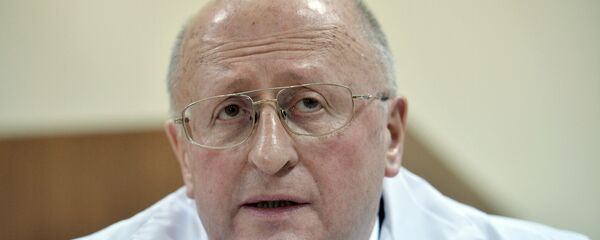 Директор института ГУ НИИ эпидемиологии и микробиологии имени Н.Ф. Гамалеи, академик РАМН, профессор Александр Гинцбург Директор института ГУ НИИ эпидемиологии и микробиологии имени Н.Ф. Гамалеи, академик РАМН, профессор Александр Гинцбург - Sputnik Արմենիա