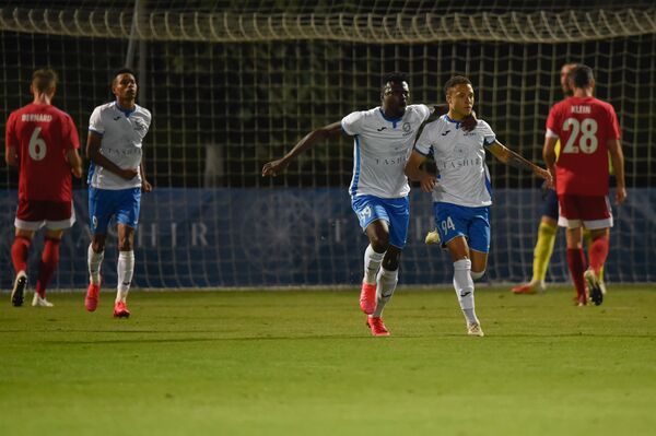 Ֆանտաստիկ «come back». «Արարատ-Արմենիան» գերկամային հաղթանակ տարավ - Sputnik Արմենիա