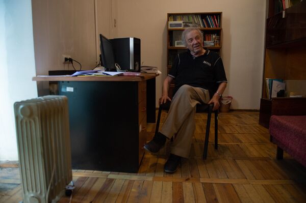 «Մենք չարություն անել չէինք համարձակվում». Վիկտոր Համբարձումյանի որդին պատմել է հոր մասին - Sputnik Արմենիա