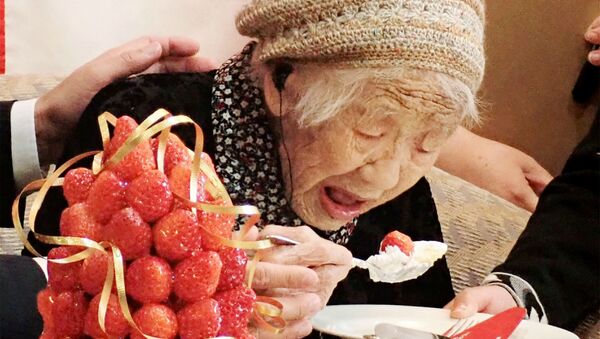 116-летняя японка Кане Танака празднует официальное признание книги рекордов Гиннеса как старейшиий из ныне живущих людей в мире (9 марта 2019). Япония - Sputnik Армения