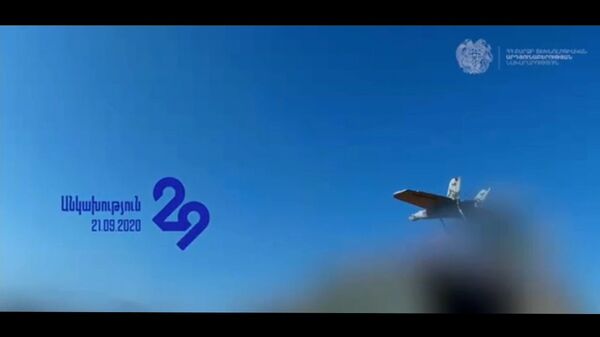 Еще один боевой армянский дрон в действии: министр показал новое видео - Sputnik Армения