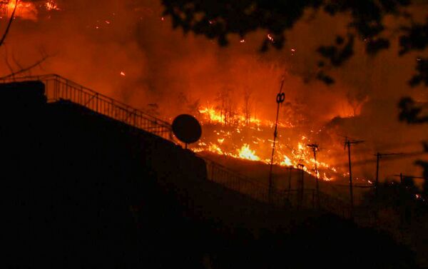 Пожар у Матенадарана (19 сентября 2020). Еревaн - Sputnik Армения