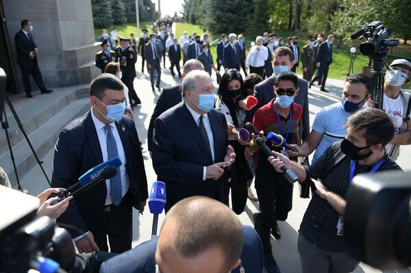 Мы учли уроки прошлого– Армен Саркисян представил свое видение развития Армении Мы учли уроки прошлого– Армен Саркисян представил свое видение развития Армении - Sputnik Армения