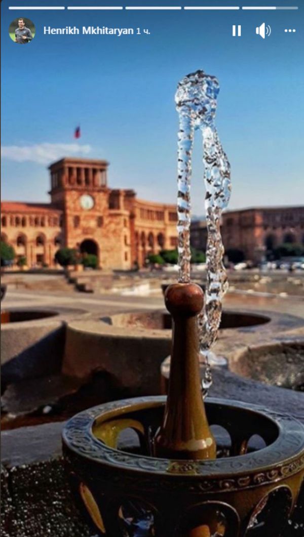 «Շնորհավոր Անկախության օրը». Հենրիխ Մխիթարյանը շնորհավորական բացիկ է հրապարակել - Sputnik Արմենիա
