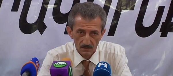 Глава отдела по нац. меньшинствам и религиозным вопросам в аппарате премьер-министра Вардан Асцатрян Глава отдела по нац. меньшинствам и религиозным вопросам в аппарате премьер-министра Вардан Асцатрян - Sputnik Արմենիա