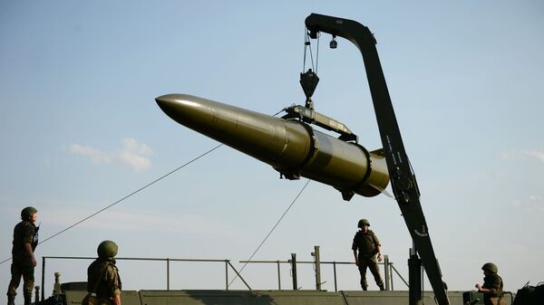 Развёртывание оперативно-тактического ракетного комплекса Искандер-М - Sputnik Армения