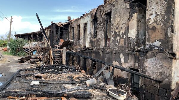 «Բալես, ո՞ւր գնանք, տուն չունենք». Պտղունքում հրդեհի հետևանքով 14 ընտանիք անօթևան մնացին «Բալես, ո՞ւր գնանք, տուն չունենք». Պտղունքում հրդեհի հետևանքով 14 ընտանիք անօթևան մնացին - Sputnik Արմենիա