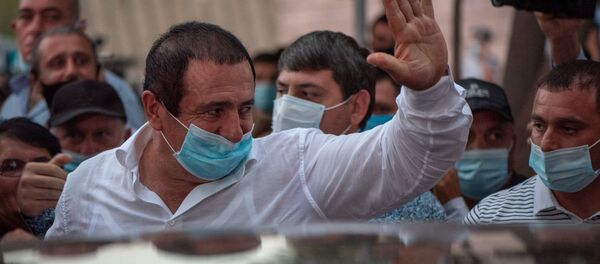 Гагик Царукян выходит из зала суда, где проходило слушание по его делу (25 сентября 2020). Еревaн Гагик Царукян выходит из зала суда, где проходило слушание по его делу (25 сентября 2020). Еревaн - Sputnik Արմենիա